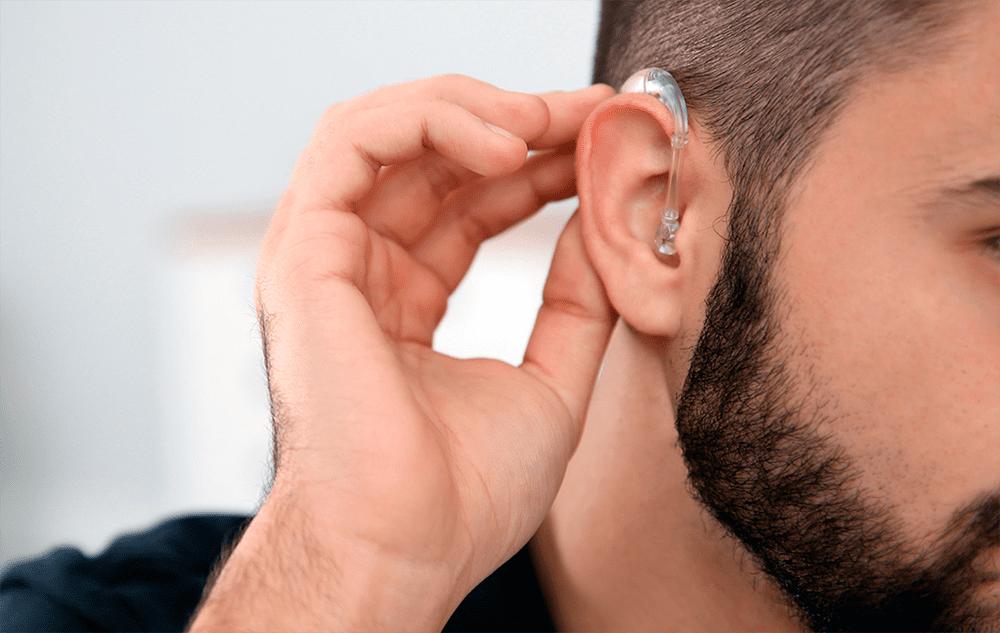 Різновиди слухових апаратів: як обрати та коли слід проходити обстеження