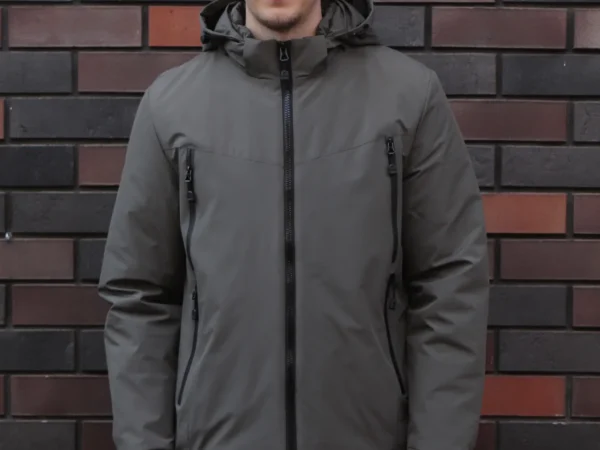 Головні переваги вибору якісної осінньої куртки для чоловіків