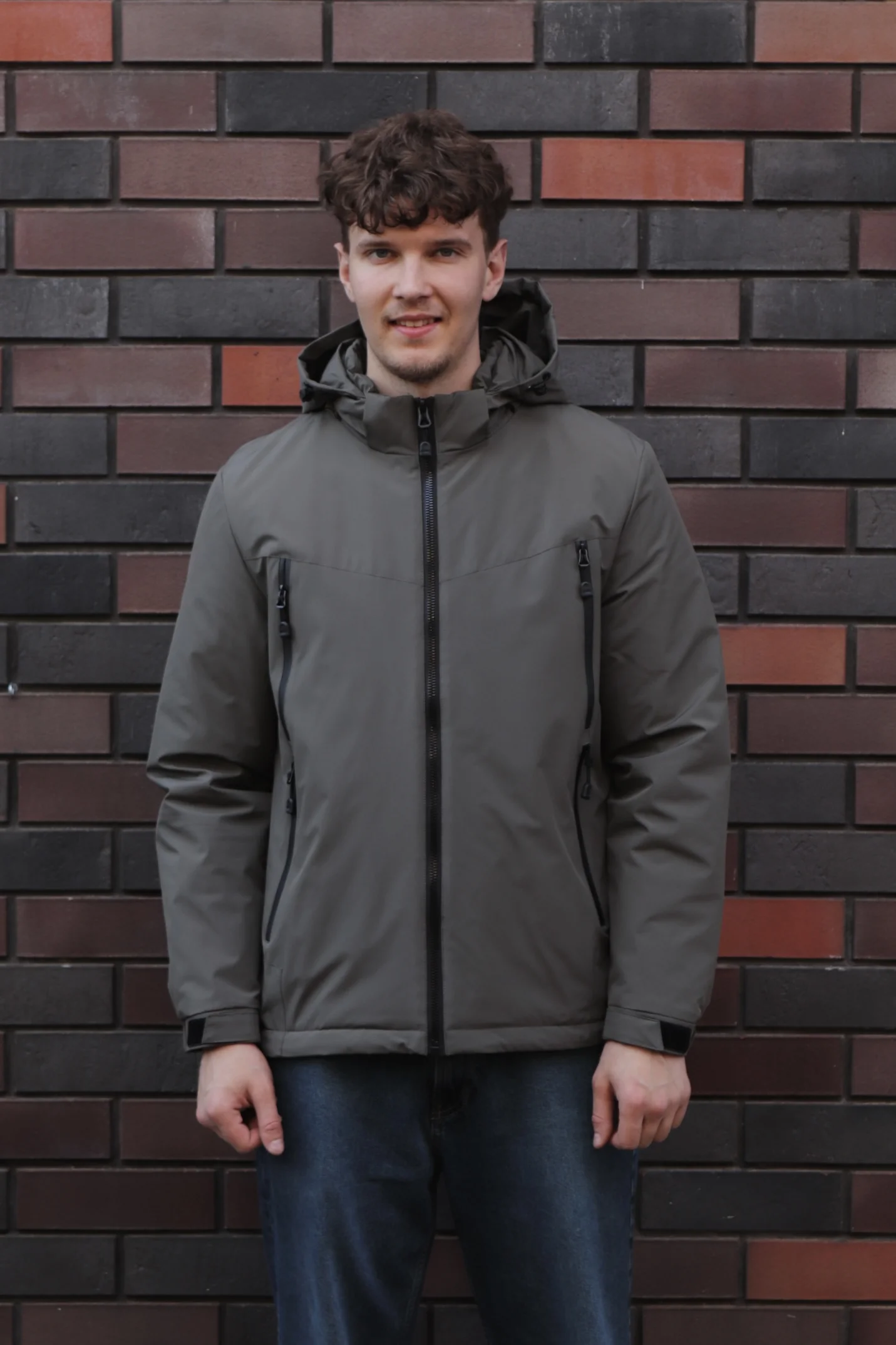 Головні переваги вибору якісної осінньої куртки для чоловіків